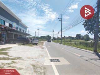 出售 2 卧室 商业空间 在 Ban Bueng, Chon Buri