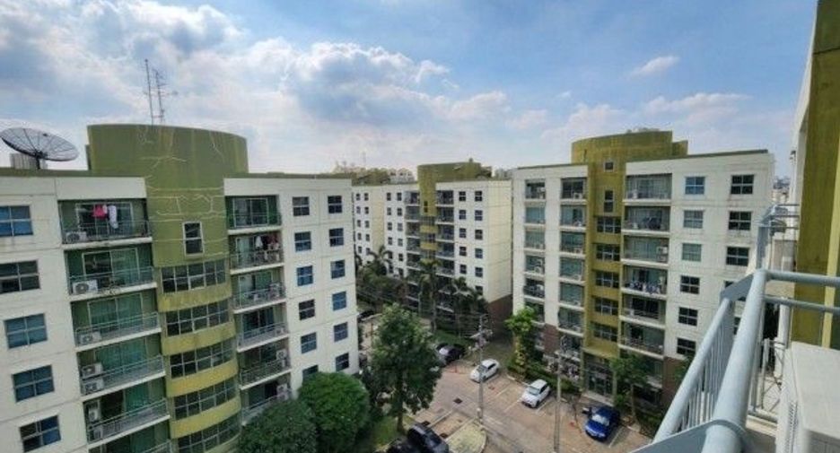 For sale 1 bed condo in Don Mueang, Bangkok