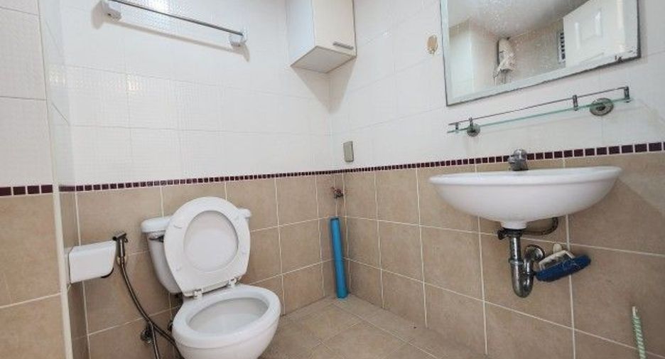 For sale 1 bed condo in Don Mueang, Bangkok
