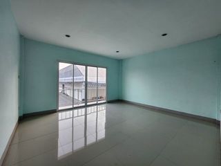 出租 1 卧室 商业空间 在 Krathum Baen, Samut Sakhon