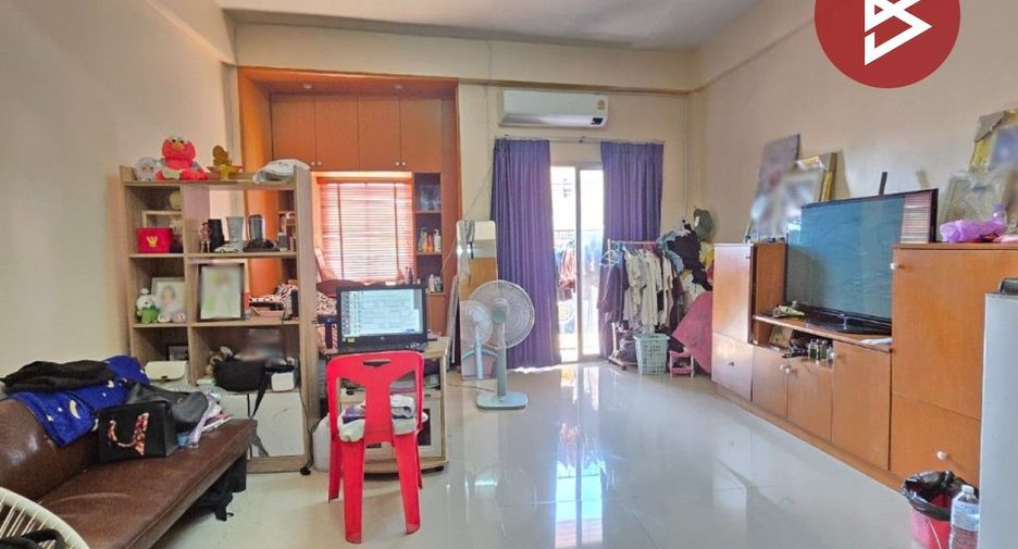 出售 2 卧室 商业空间 在 Phan Thong, Chon Buri