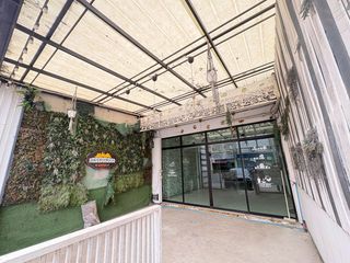 Local comercial en alquiler y en venta de 3 habitaciones en Bang Yai, Nonthaburi