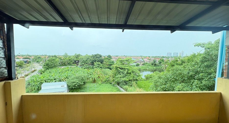 Local comercial en alquiler y en venta de 3 habitaciones en Bang Yai, Nonthaburi