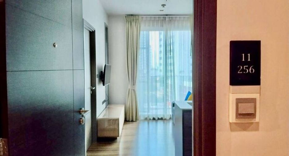 À louer 1 chambre condo à Watthana, Bangkok