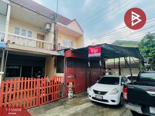 Reihenhaus zum Kauf mit 2 Zimmer in Krathum Baen, Samut Sakhon