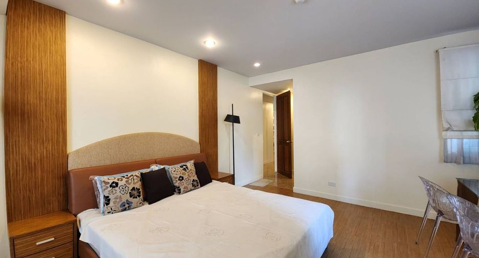 Condo en alquiler de 2 habitaciones en Pathum Wan, Bangkok