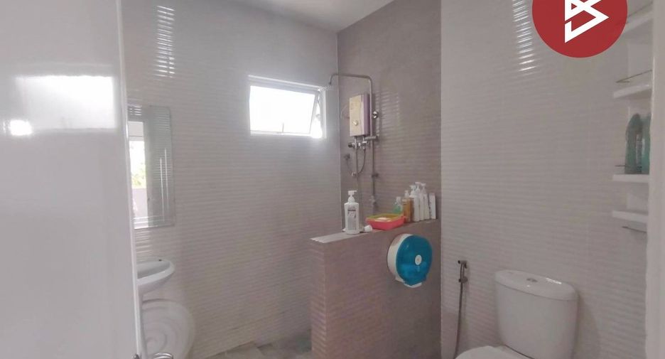 À vendre 2 chambres maison à Nakhon Chai Si, Nakhon Pathom
