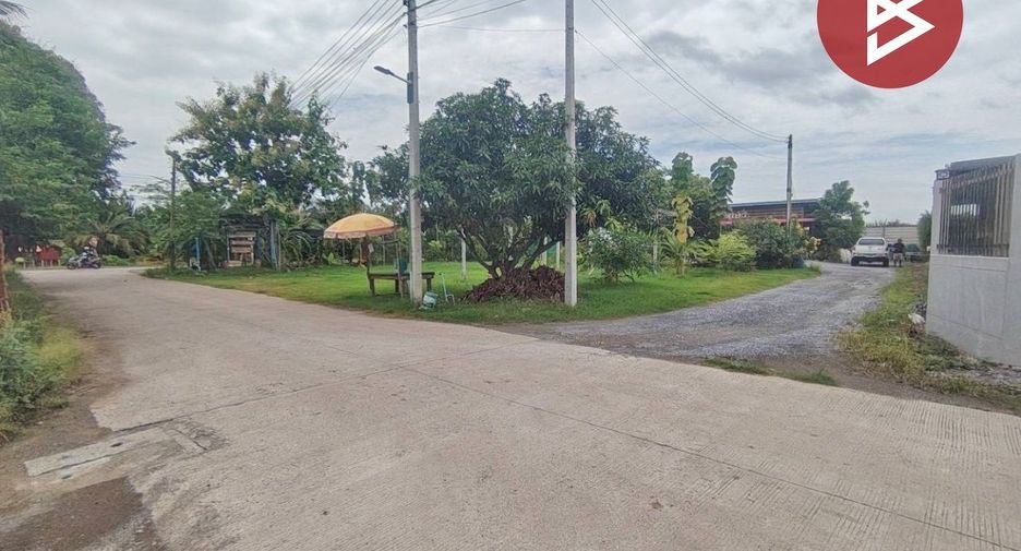 À vendre 2 chambres maison à Nakhon Chai Si, Nakhon Pathom