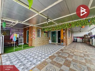 For sale 2 bedrooms townhouse in Ban Pho, Chachoengsao