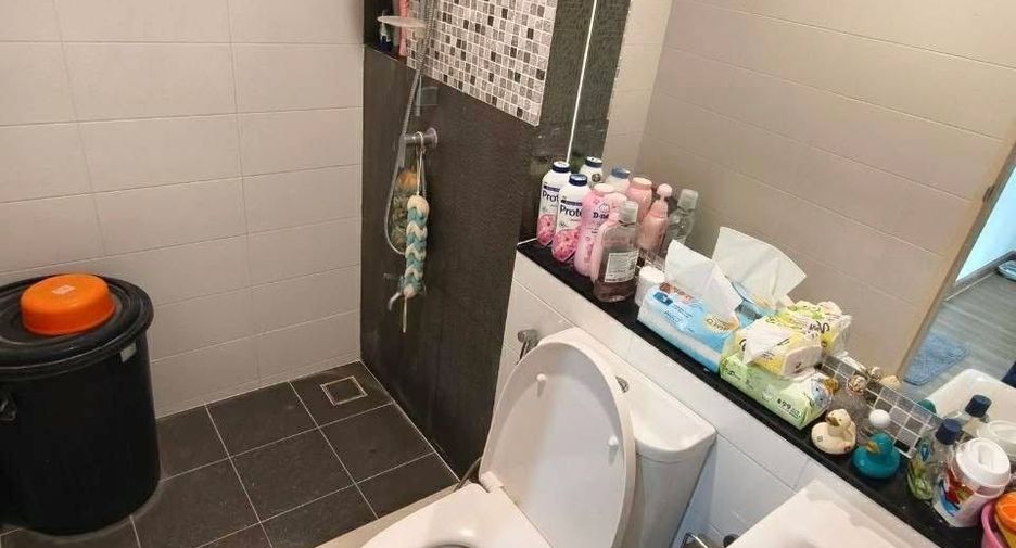 出售 3 卧室 联排别墅 在 Bang Phli, Samut Prakan