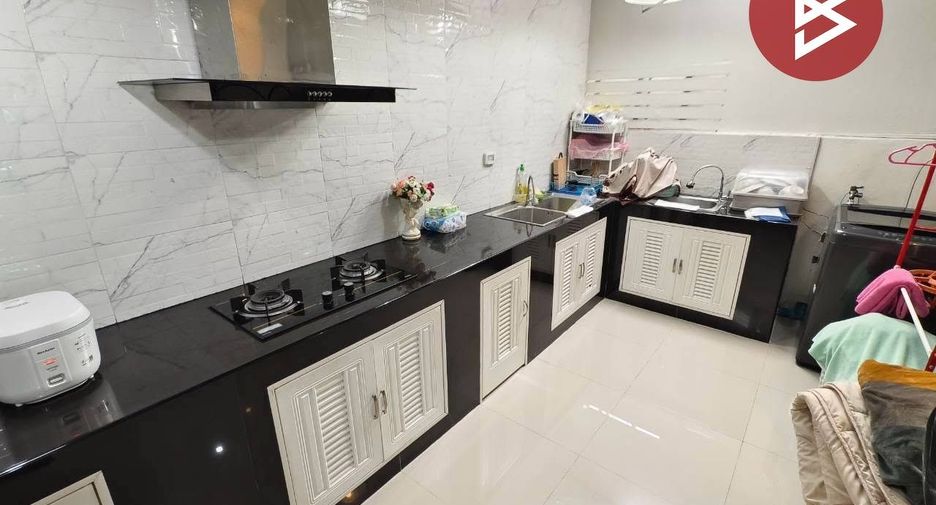 出售 3 卧室 联排别墅 在 Bang Phli, Samut Prakan