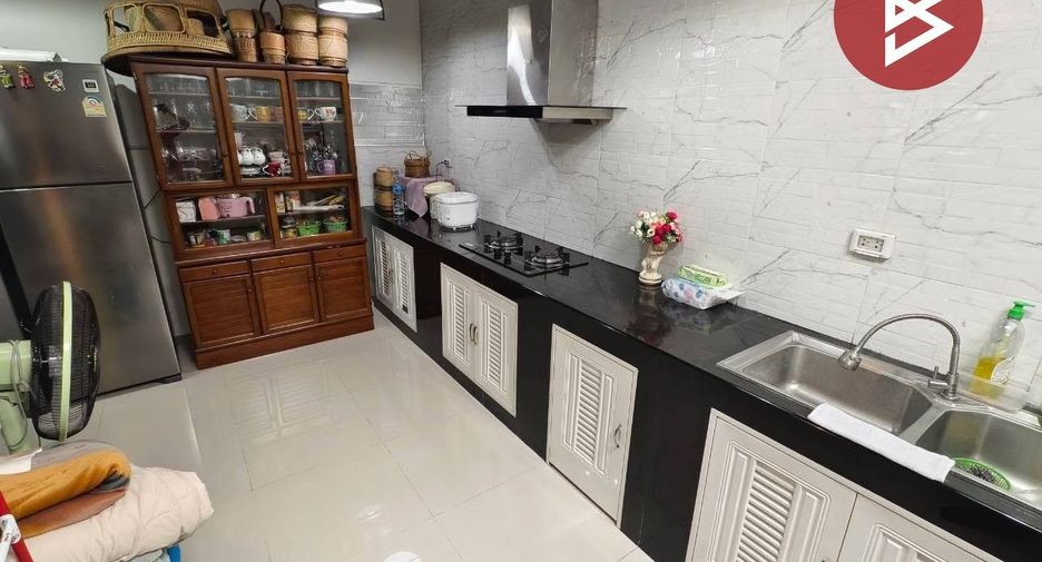 出售 3 卧室 联排别墅 在 Bang Phli, Samut Prakan