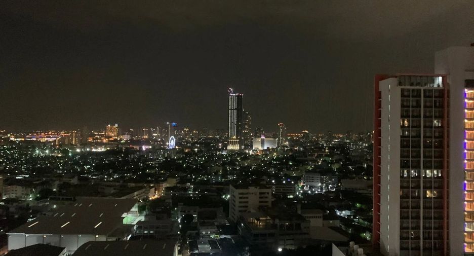 Condo en alquiler de 1 habitaciones en Bang Kho Laem, Bangkok