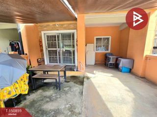Casa adosada en venta de 3 habitaciones en Mueang Nakhon Pathom, Nakhon Pathom