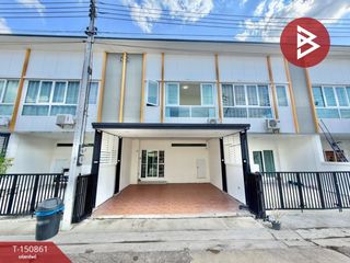 出售 4 卧室 联排别墅 在 Sam Phran, Nakhon Pathom