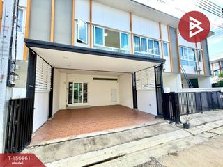 出售 4 卧室 联排别墅 在 Sam Phran, Nakhon Pathom