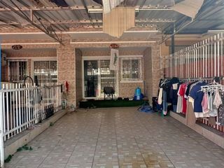 For sale 2 bedrooms townhouse in Bang Pakong, Chachoengsao