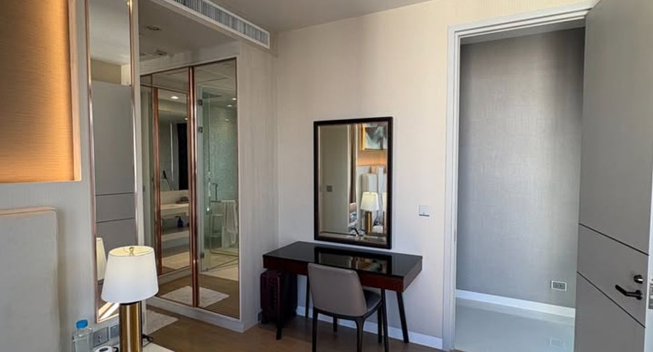 For rent 2 bedrooms condo in Khlong Toei, Bangkok