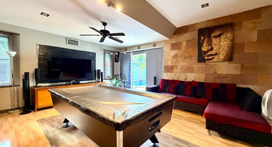 For rent 2 bedrooms villa in Bang Lamung, Chonburi