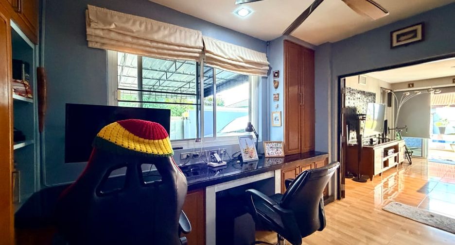 For rent 2 bedrooms villa in Bang Lamung, Chonburi