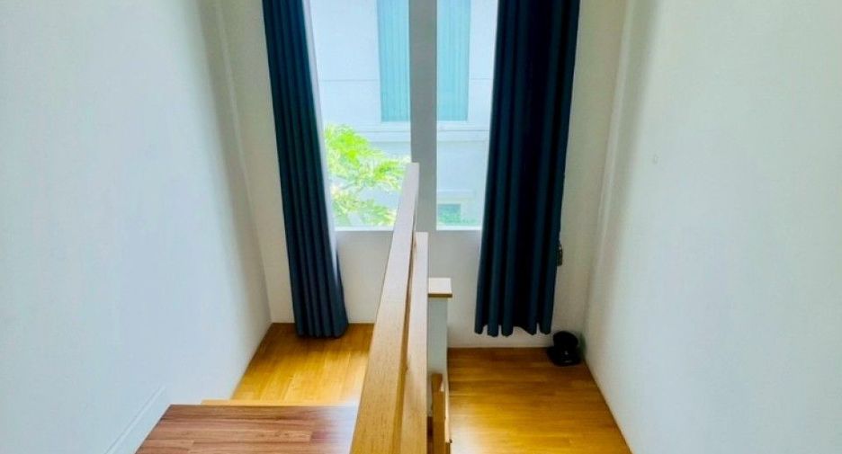 Haus zum Kauf mit 3 Zimmer in Bang Sao Thong, Samut Prakan