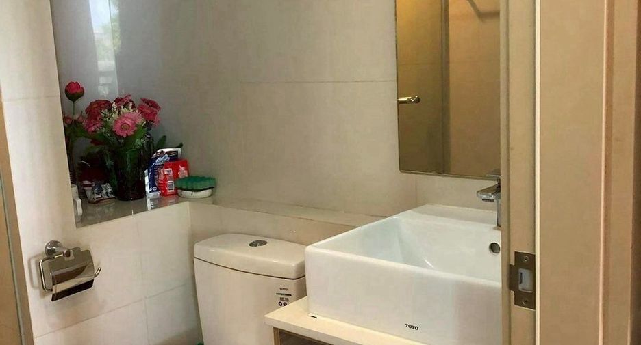 Condo en venta de 1 habitaciones en Phra Khanong, Bangkok