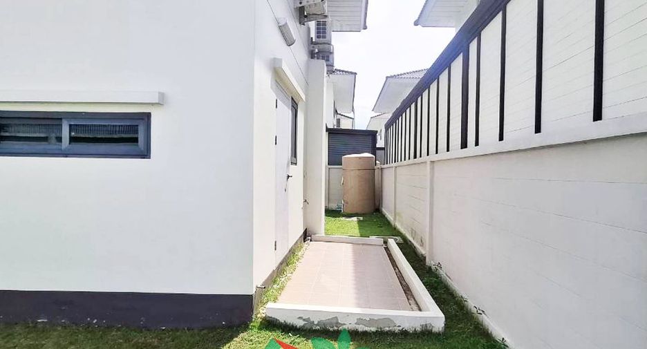 For sale 4 ベッドルーム house in Bang Yai, Nonthaburi