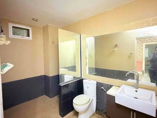 出售 3 卧室 独立屋 在 Mueang Udon Thani, Udon Thani
