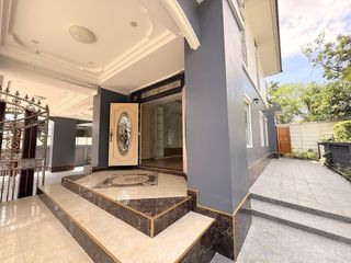 For sale 3 bedrooms house in Bang Phli, Samut Prakan