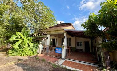 À vendre 2 chambres maison à Mueang Udon Thani, Udon Thani