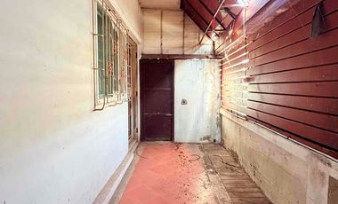 À vendre 2 chambres maison à Mueang Udon Thani, Udon Thani