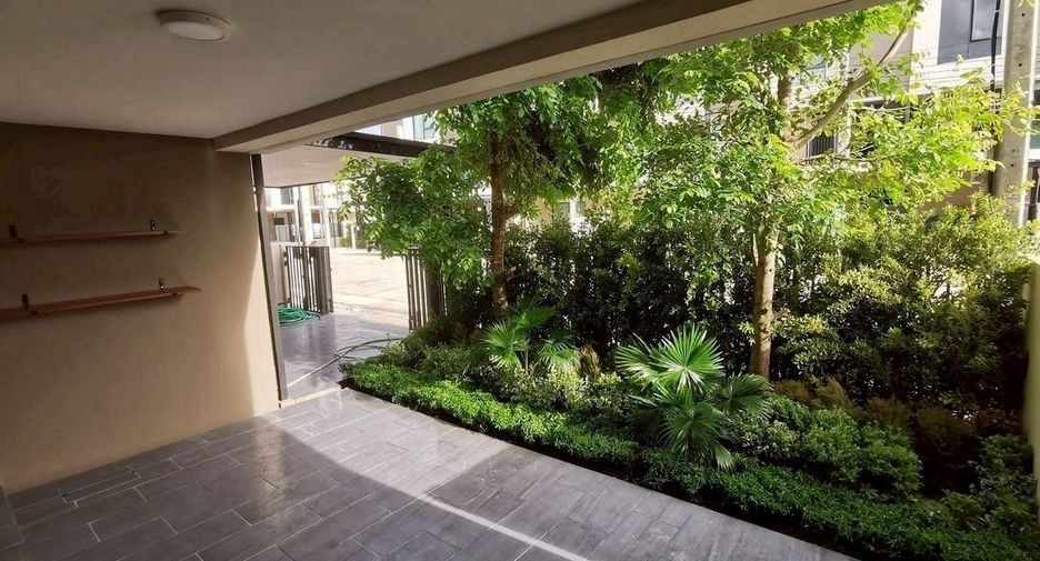 For rent 6 bedrooms townhouse in Bang Phli, Samut Prakan