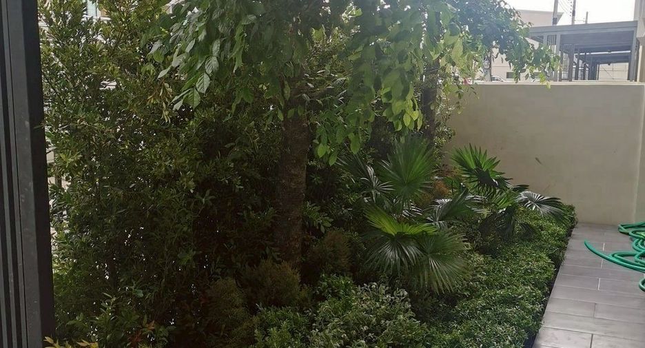 For rent 6 bedrooms townhouse in Bang Phli, Samut Prakan