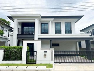 Casa en venta de 4 habitaciones en Bang Kruai, Nonthaburi