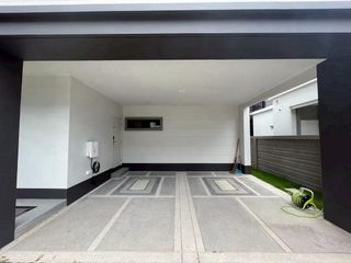 Casa en venta de 4 habitaciones en Bang Kruai, Nonthaburi