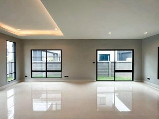 Casa en venta de 4 habitaciones en Bang Kruai, Nonthaburi