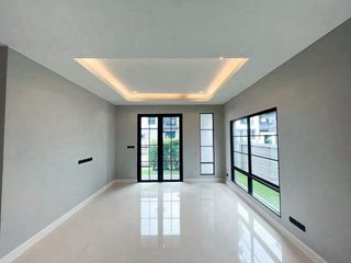 Casa en venta de 4 habitaciones en Bang Kruai, Nonthaburi