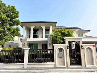 Casa en alquiler y en venta de 4 habitaciones en Lat Krabang, Bangkok