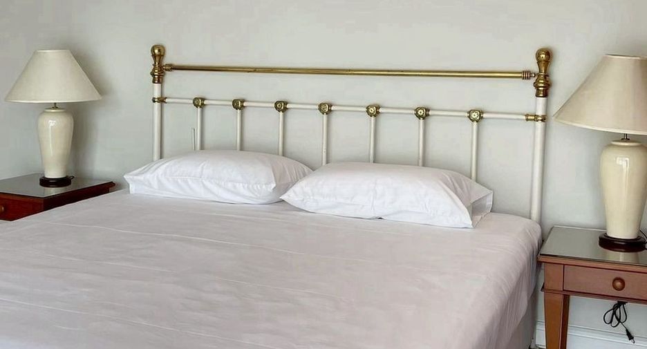 Wohnung zur Miete mit 2 Zimmer in Sathon, Bangkok