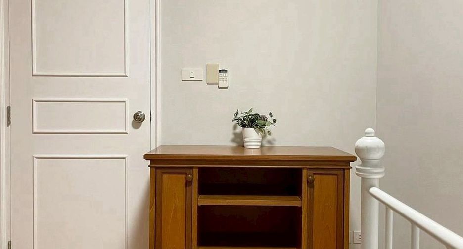 Wohnung zur Miete mit 2 Zimmer in Sathon, Bangkok