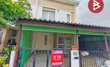 Casa adosada en venta de 3 habitaciones en Phra Samut Chedi, Samut Prakan