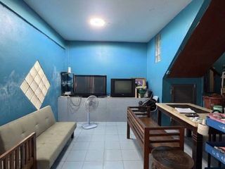 Reihenhaus zum Kauf mit 6 Zimmer in Lam Luk Ka, Pathum Thani