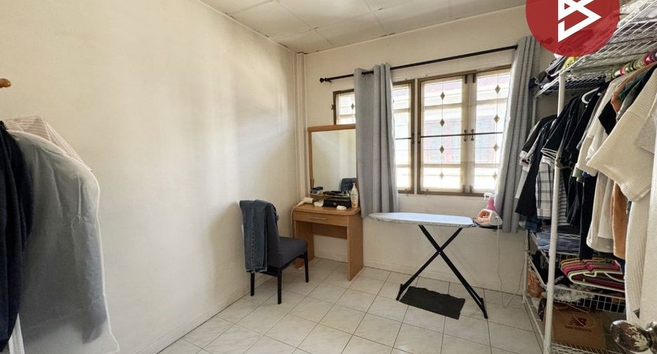 Продажа 3 спальни таунхаус в Bang Bua Thong, Нонтабури