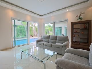 Haus zur Miete und zum Kauf mit 3 Zimmer in Bang Lamung, Chonburi