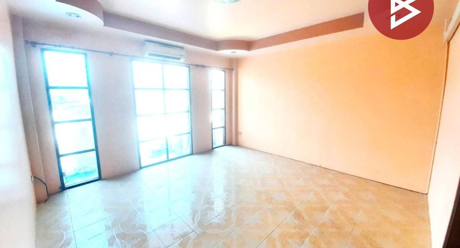 For sale 4 bedrooms retail Space in Mueang Chon Buri, Chonburi