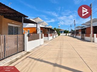 Reihenhaus zum Kauf mit 2 Zimmer in Krathum Baen, Samut Sakhon