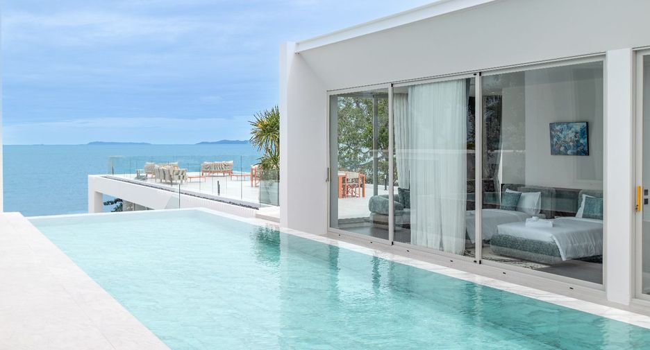 À louer 8 chambres villa à Na Jomtien, Pattaya