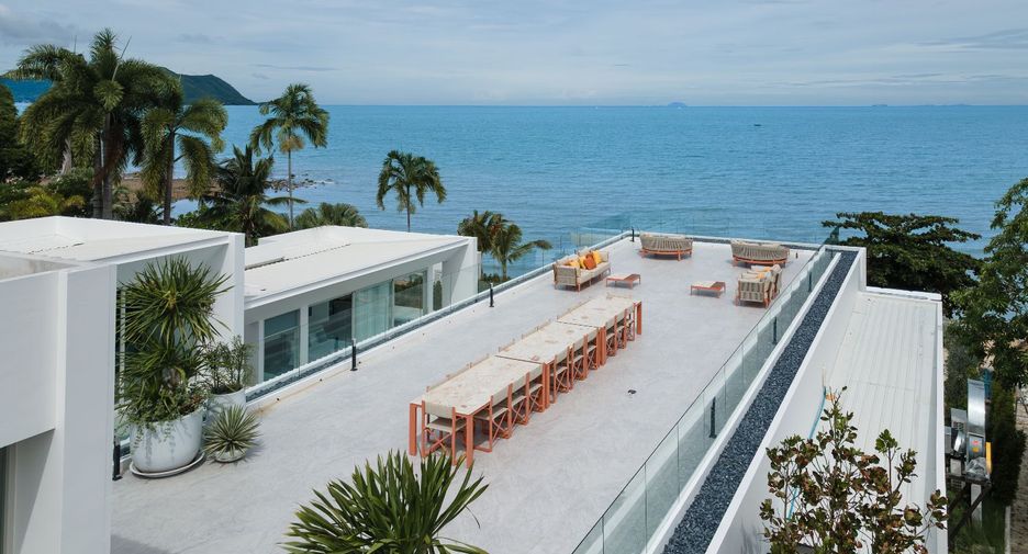 À louer 8 chambres villa à Na Jomtien, Pattaya