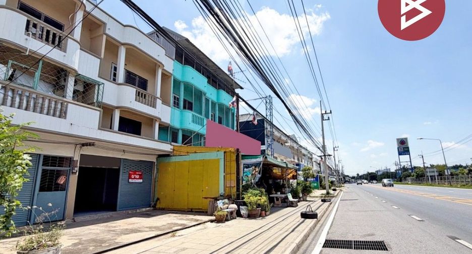 出售 3 卧室 商业空间 在 Mueang Lop Buri, Lop Buri