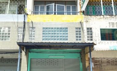 À vendre 5 chambres local commercial à Min Buri, Bangkok